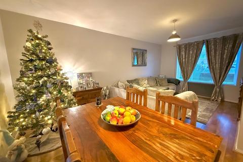 3 bedroom terraced house for sale, Park North, Swindon SN3