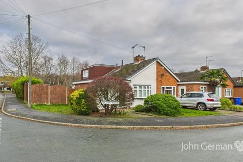 undefined, Cedar Road, Barton under Needwood