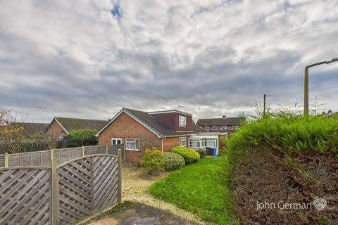 undefined, Cedar Road, Barton under Needwood