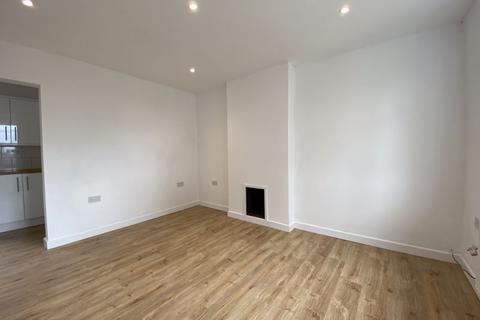 undefined, Poplar Road, Kingswinford DY6