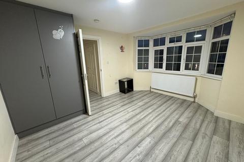 undefined, Somerset Road, Southall