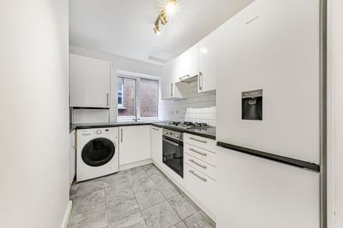undefined, Finchley Road, Hampstead, London