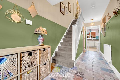 3 bedroom semi-detached house for sale, Runway Lane, Holton-le-Clay DN36
