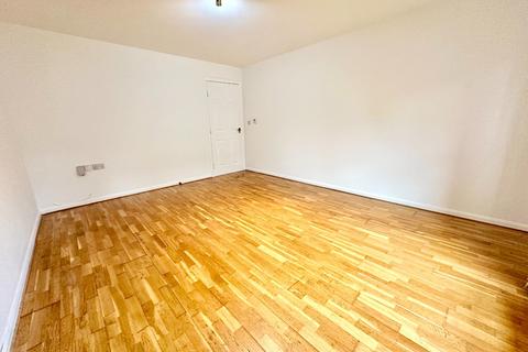 undefined, Hopehill Gardens, Maryhill, Glasgow, G20