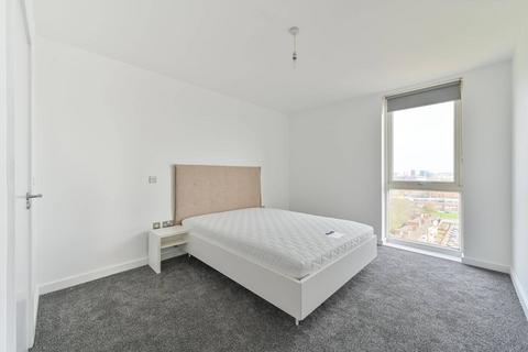 2 bedroom flat to rent, Batavia Road, New Cross, London, SE14
