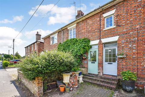 3 bedroom cottage for sale, Waterloo Terrace, Anna Valley, Andover