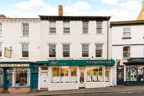 undefined, Bridge Street, Buckingham, Buckinghamshire, MK18