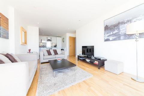 3 bedroom flat for sale, Paxton Point, Greenwich SE10