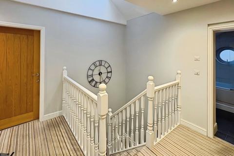undefined, Ruabon Road, Manchester, Greater Manchester, M20