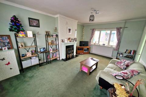 undefined, Queen Eleanor Terrace, Far Cotton NN4