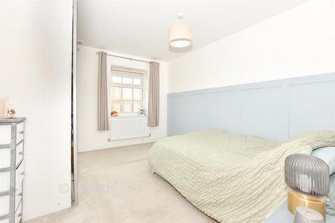 1 bedroom apartment for sale, Chimney Avenue, Maidstone, Kent