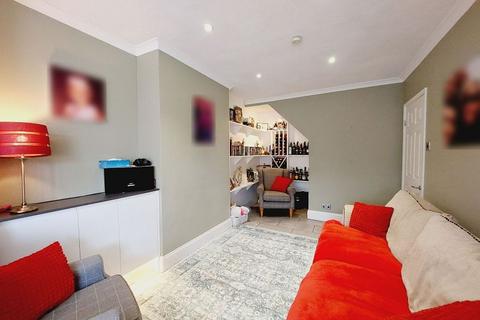 4 bedroom semi-detached house for sale, Kingston Road, Leatherhead KT22