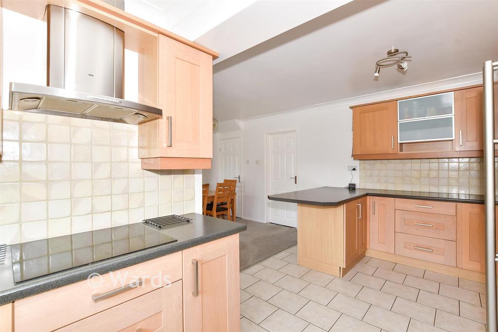 Kitchen/Breakfast Area