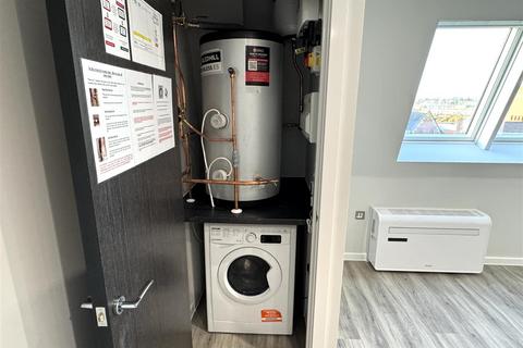 undefined, 40 Caversham Road, Reading RG1