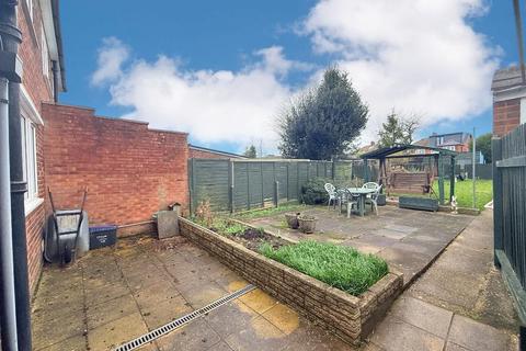 undefined, Alpine Way, Sundon Park, Luton, Bedfordshire, LU3 3HF