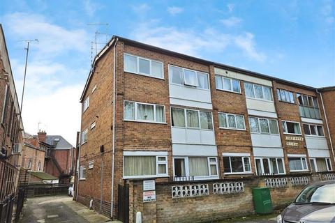 2 bedroom flat for sale - Berkeley Court, Carrington, Nottingham, NG5 2AU