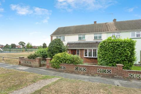 3 bedroom end of terrace house for sale, Bletchley, Milton Keynes MK3