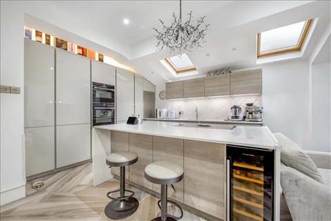 undefined, Strathmore Road, London, SW19