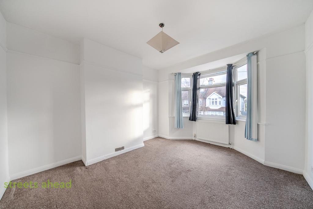 9fb0ee90-e859-4d4...