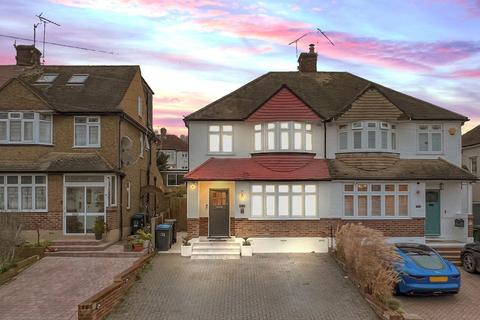 3 bedroom semi-detached house for sale, St. Andrews Road, Coulsdon CR5