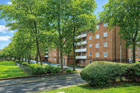 2 bedroom apartment for sale, William Bonney Estate, London