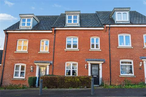 3 bedroom townhouse for sale, Bramble Square, East Ardsley, Wakefield, West Yorkshire