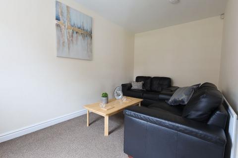 5 bedroom terraced house to rent, Wilkinson Street
