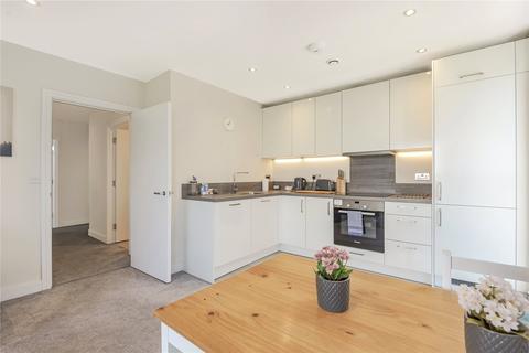 2 bedroom apartment to rent, Osprey House, Bedwyn Mews, Reading, RG2