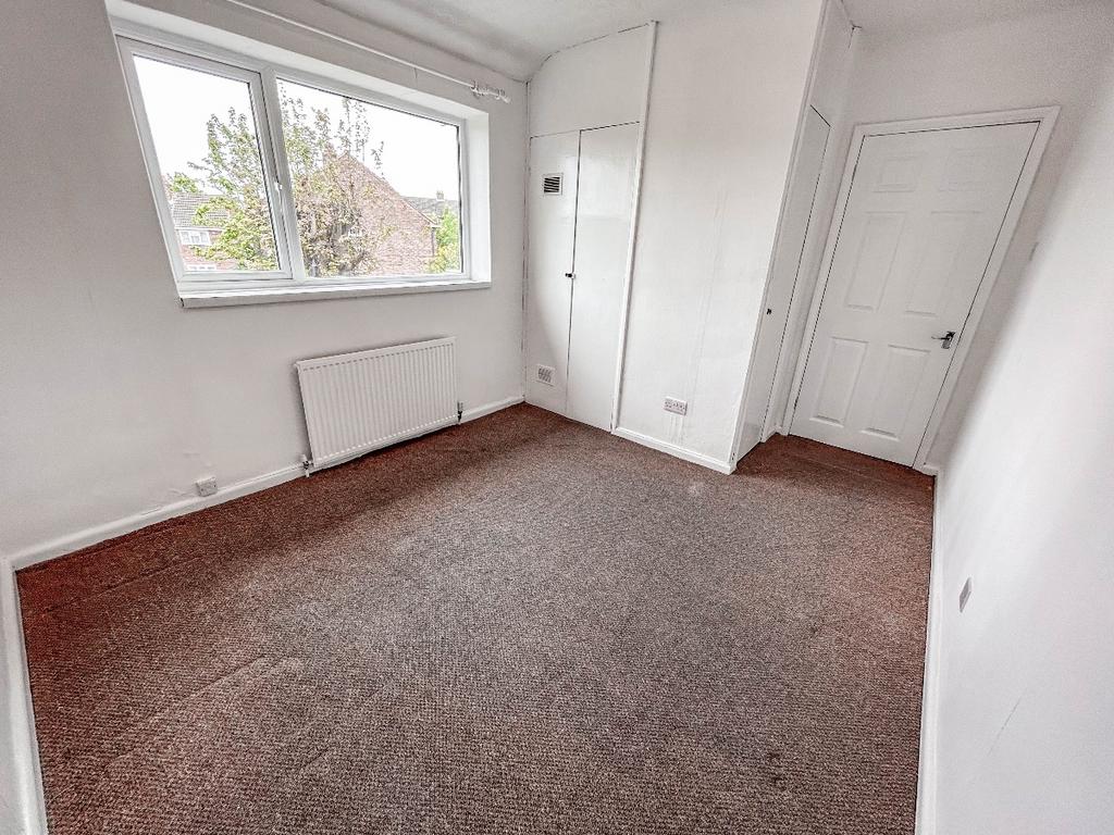 2nd Bedroom