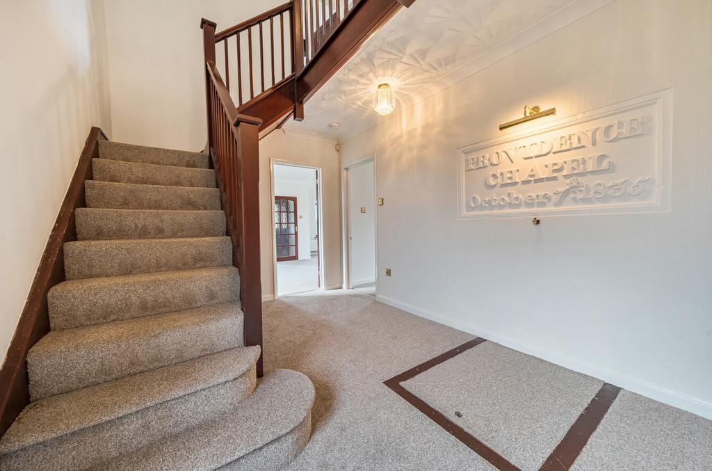 1387220-12-693af2...