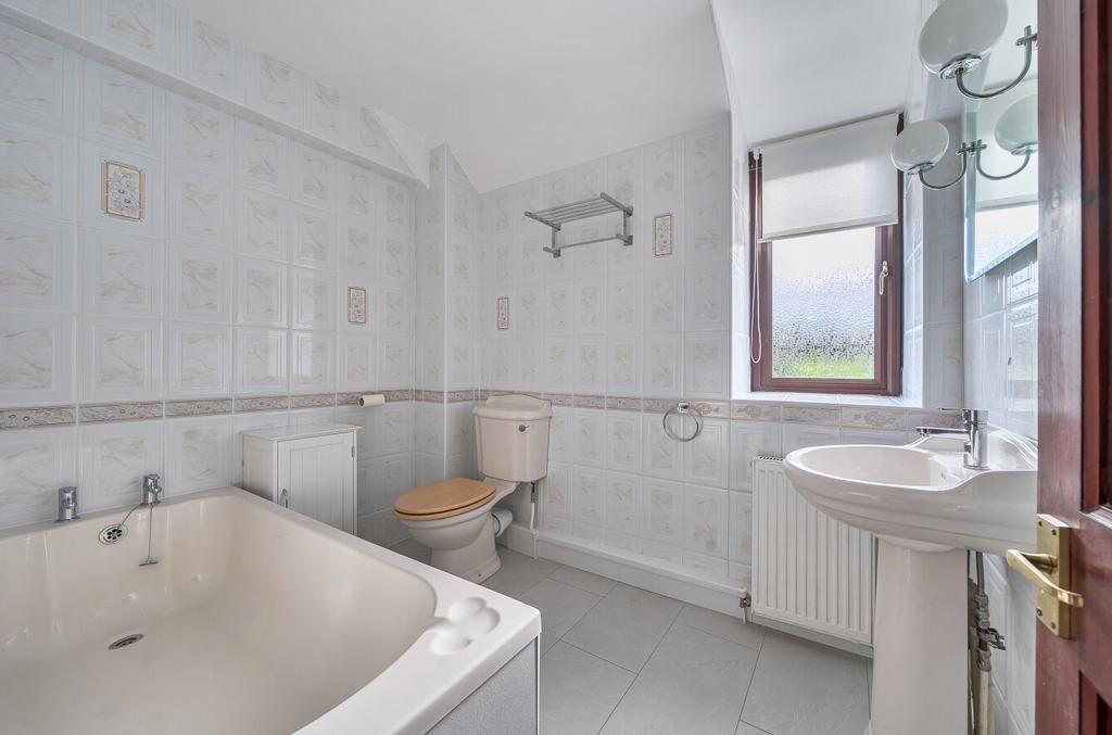 1387220-18-693af3...