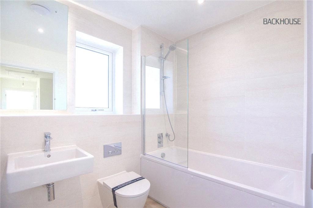 Main Bathroom