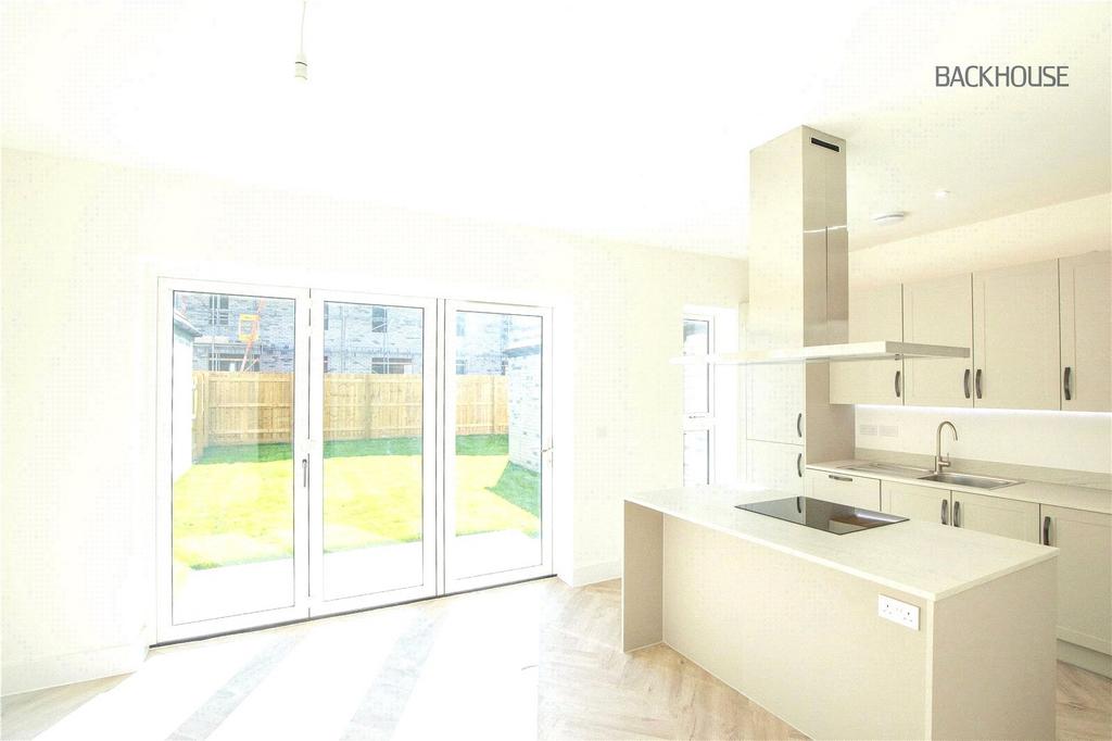 Kitchen / Dinner