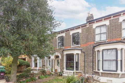 undefined, Queen Elizabeth's Walk, London, N16