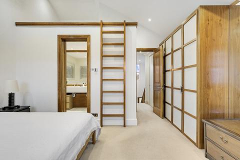 undefined, Alderney Street, London, SW1V