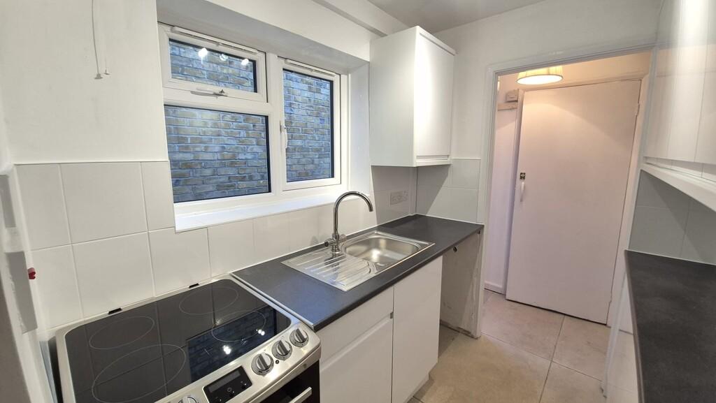 7a3fee71-0e1c-44df-a