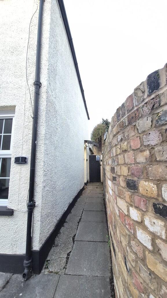 B1b7df9f-dc36-42aa-b