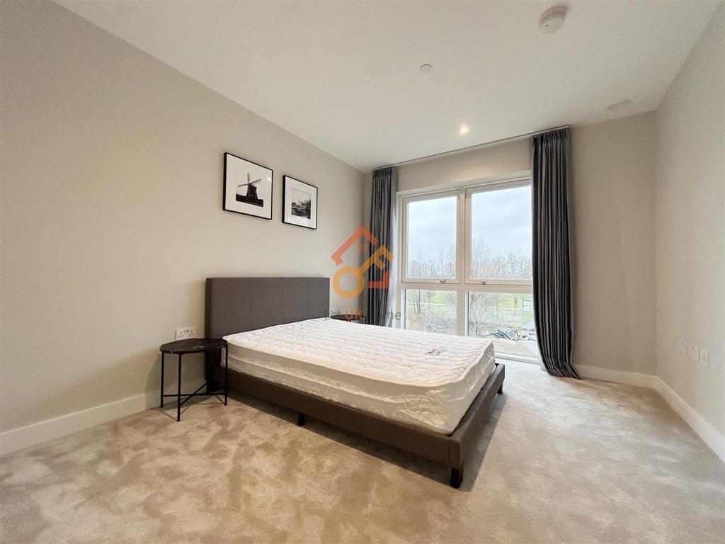 ???? 2025-12-16 110530 914.jpg