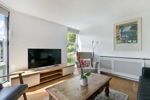 undefined, Grosvenor Lodge, London W4