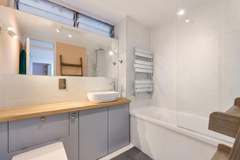 undefined, Grosvenor Lodge, London W4
