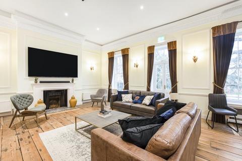 undefined, Clare Hall Manor, Hertfordshire, EN6