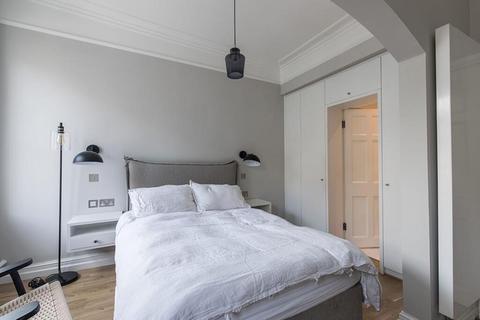 undefined, Gloucester Place, W1U