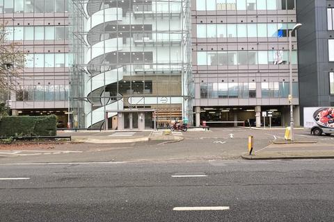 undefined, Great West Road