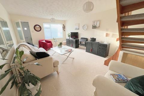 2 bedroom semi-detached house for sale, Parham Close, New Milton, Hampshire. BH25 5XB