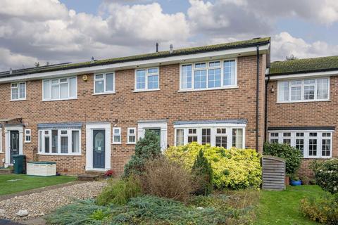3 bedroom house for sale, Birchwood Grove, Hampton TW12