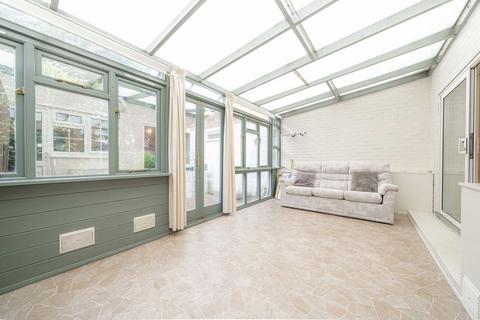 3 bedroom house for sale, Birchwood Grove, Hampton TW12