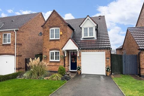 3 bedroom detached house for sale, Wetherel Road, Burton-On-Trent DE15