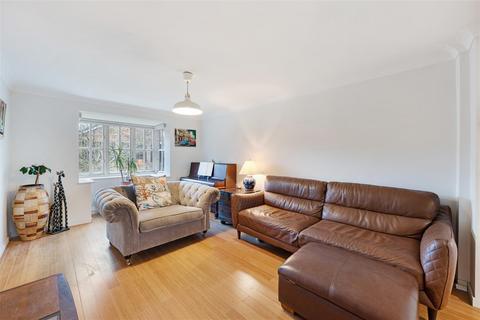 undefined, Elvin Close, Telford TF4