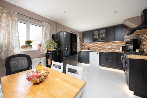 3 bedroom house for sale, Ramsbury Walk, Trowbridge