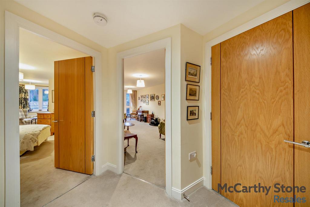 8673424-interior08-800.jpg